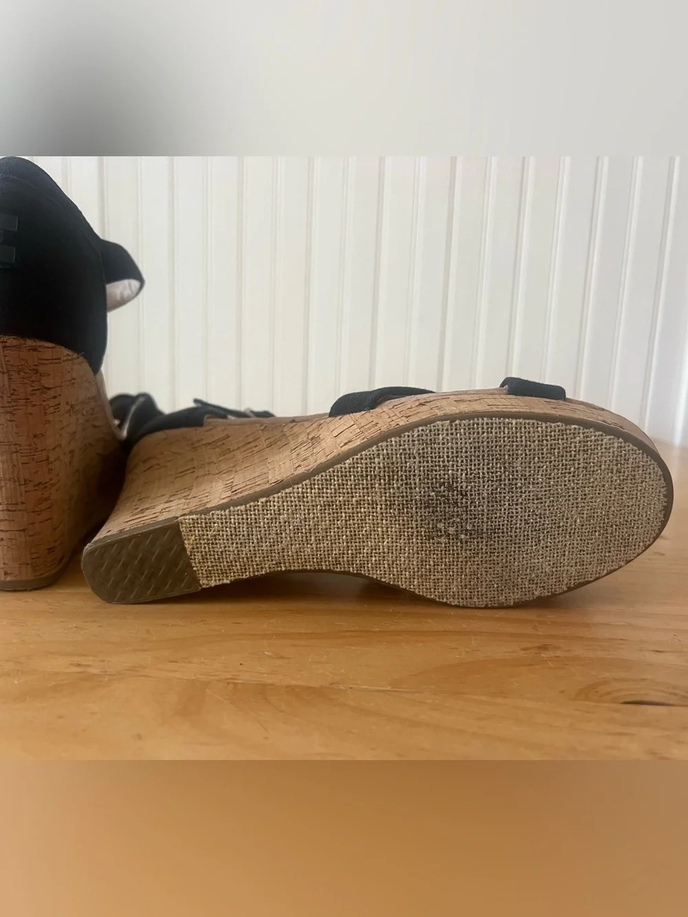 TOMS‎ Black Cork Wedge Sandals Womens 8.5 Ankle Strap Platform Shoes Bohemian